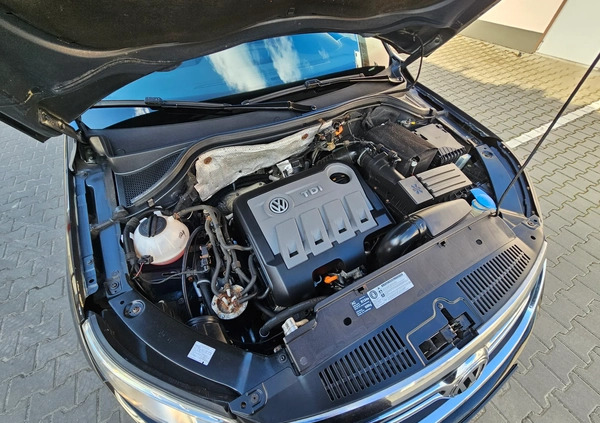 Volkswagen Tiguan cena 39990 przebieg: 198000, rok produkcji 2010 z Ozorków małe 301